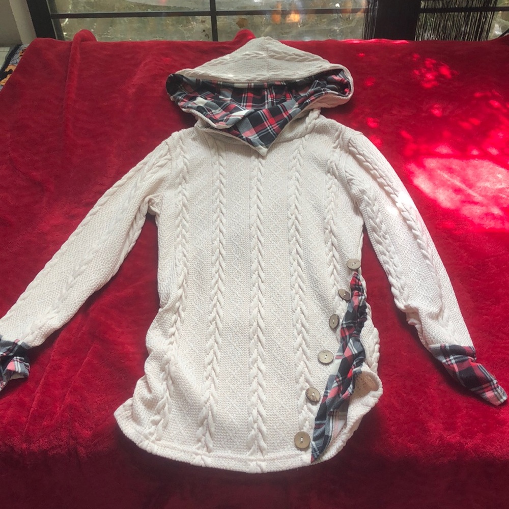 Funky collar hooded cream sweater with plaid accents and accent buttons
